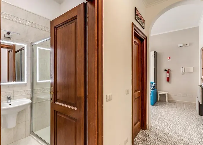 Rhome Colosseum Apartment *